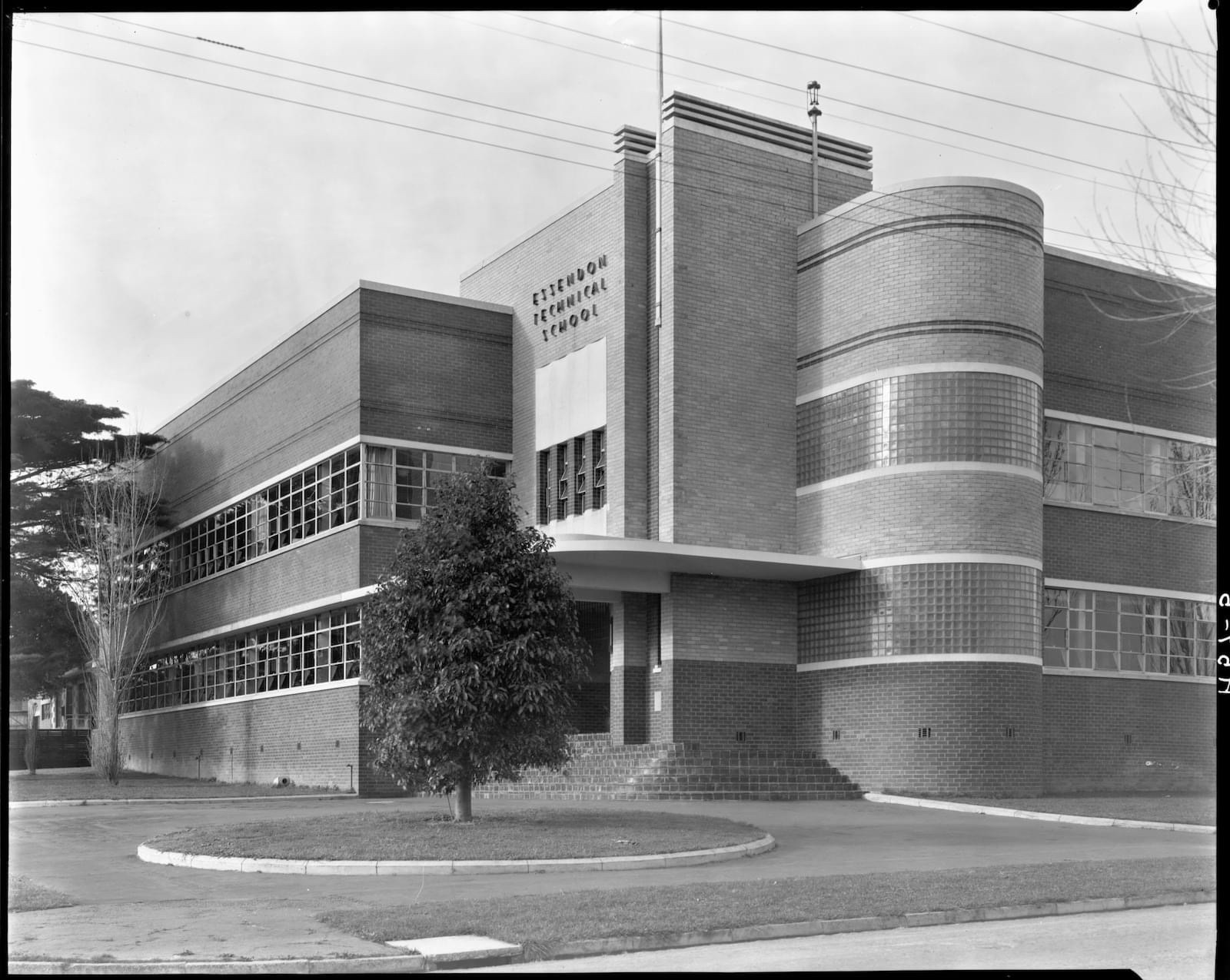 Essendon Tech Moderne Storey of Melbourne