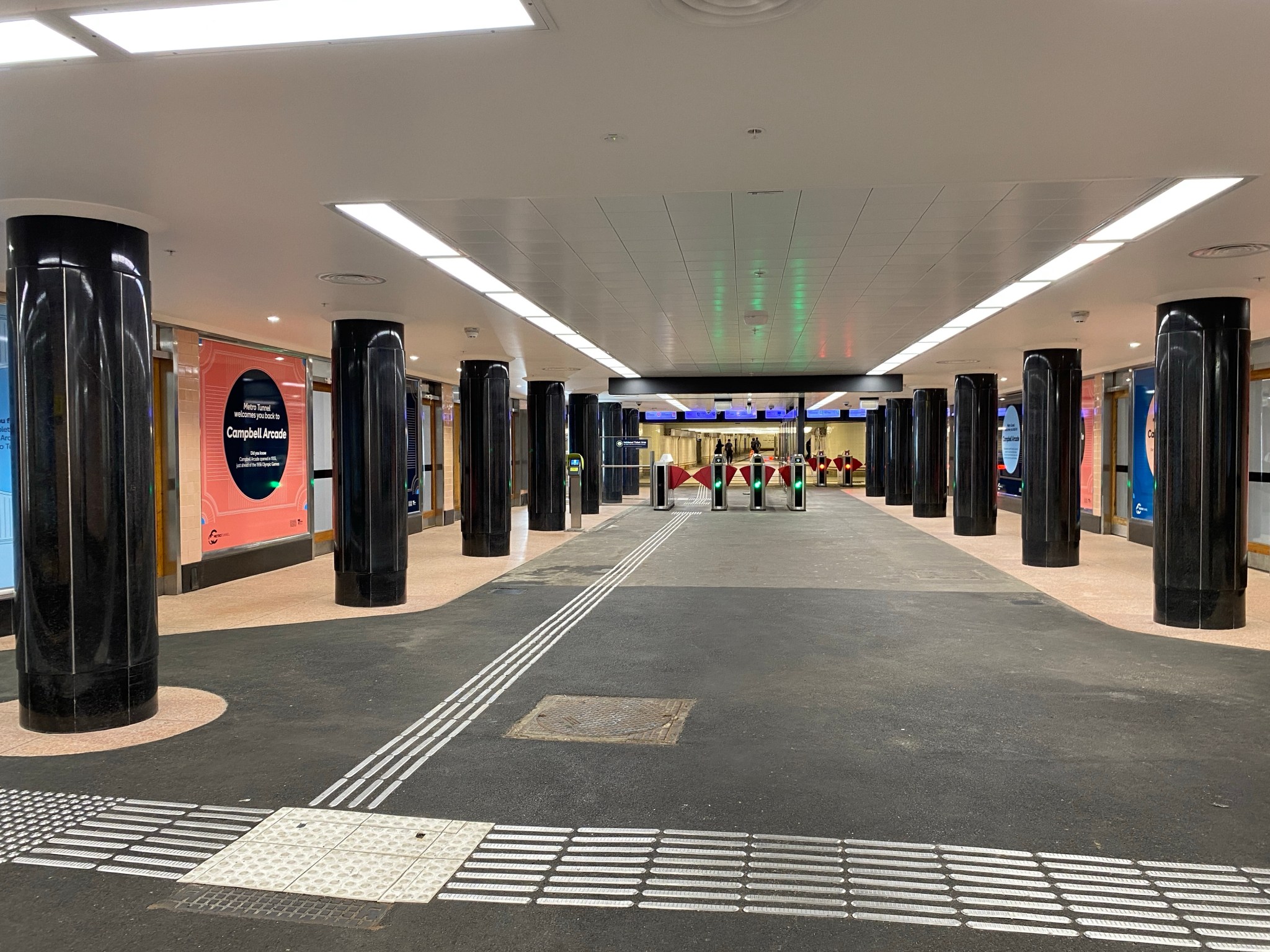 Melbourne Underpas Rave Degraves underpass / Campbell Arcade – Storey of Melbourne